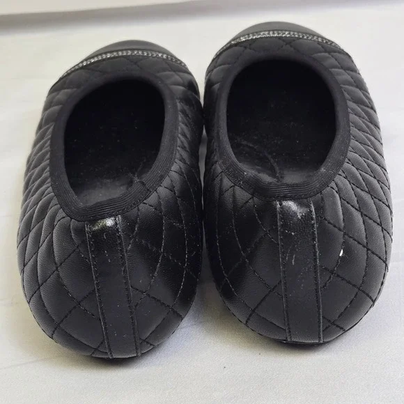 Chico's Quilted Ballet Flats, Silver Tone Chain Accent, Black, Size 9 - Picture 4 of 12